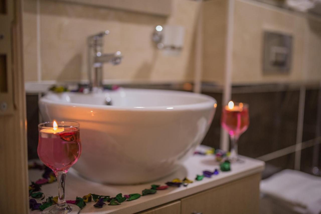Payidar Hotel Amasya Esterno foto