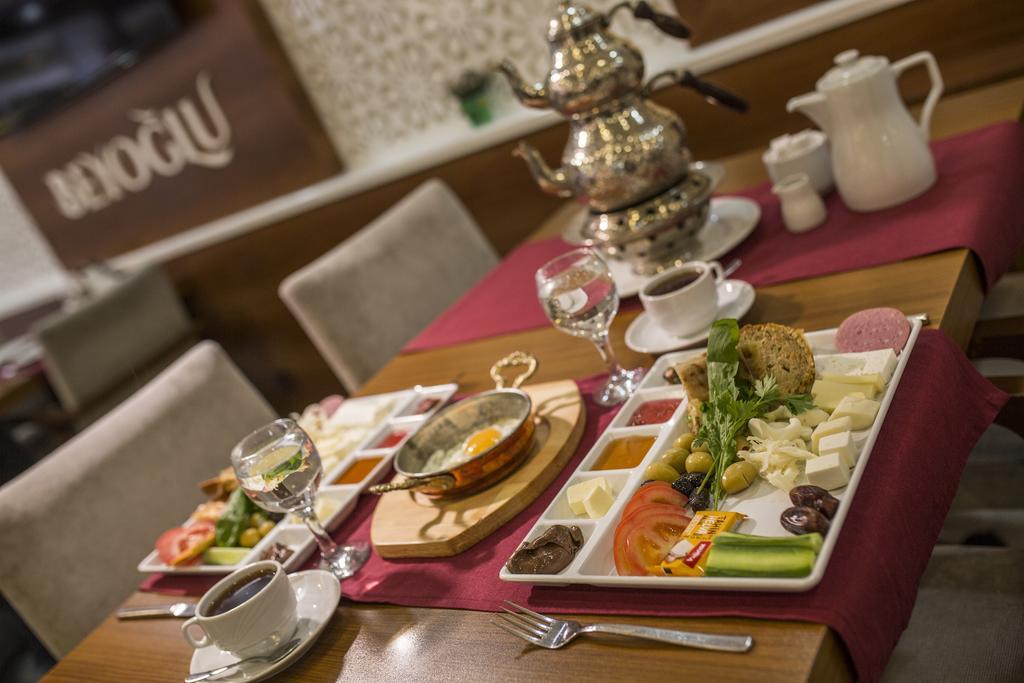 Payidar Hotel Amasya Esterno foto
